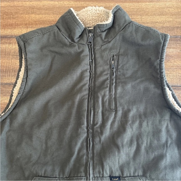 Lee The Workwear Vest Men’s L Green Canvas Sherpa Lined Cotton NWT - Picture 7 of 12